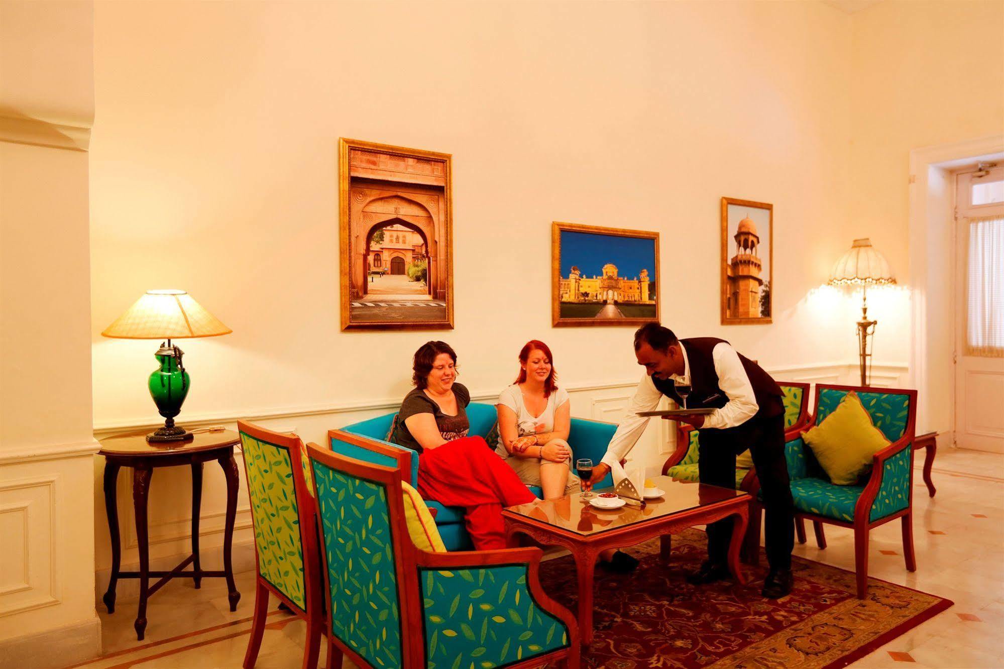 The Lallgarh Palace A Heritage Hotel Bikaner Esterno foto